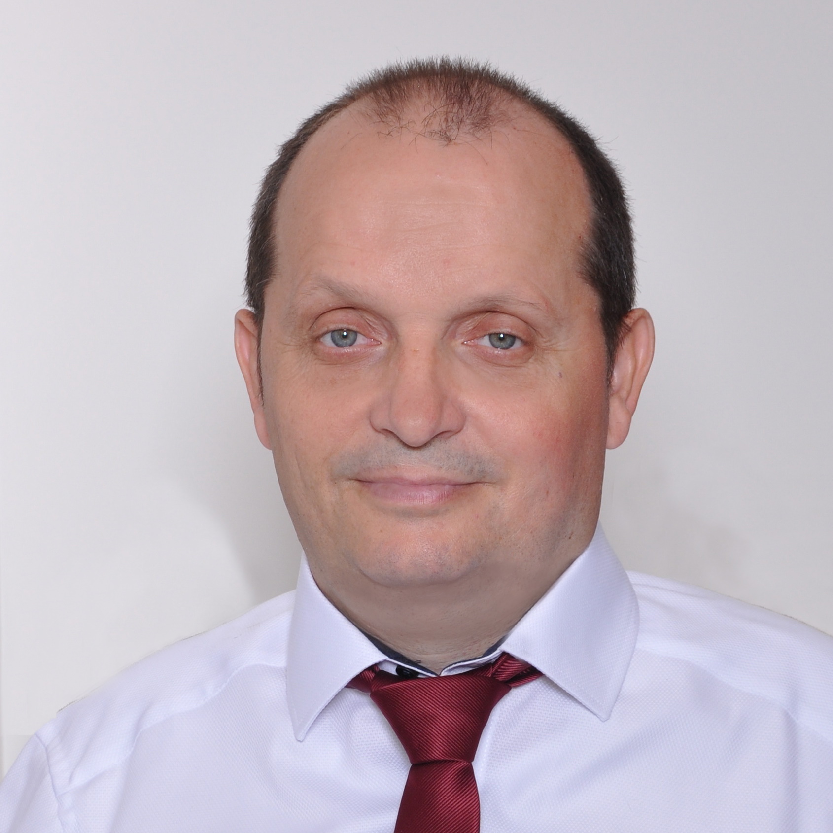 Dr. Gyuricza Péter Dr. Gyuricza Péter